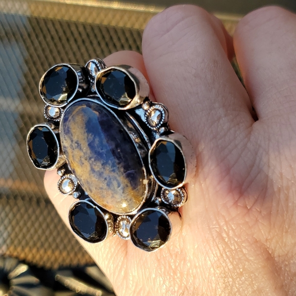 New Oversized Sodalite & Black Spinnel 925 Silver Statement Ring. - Picture 12 of 16